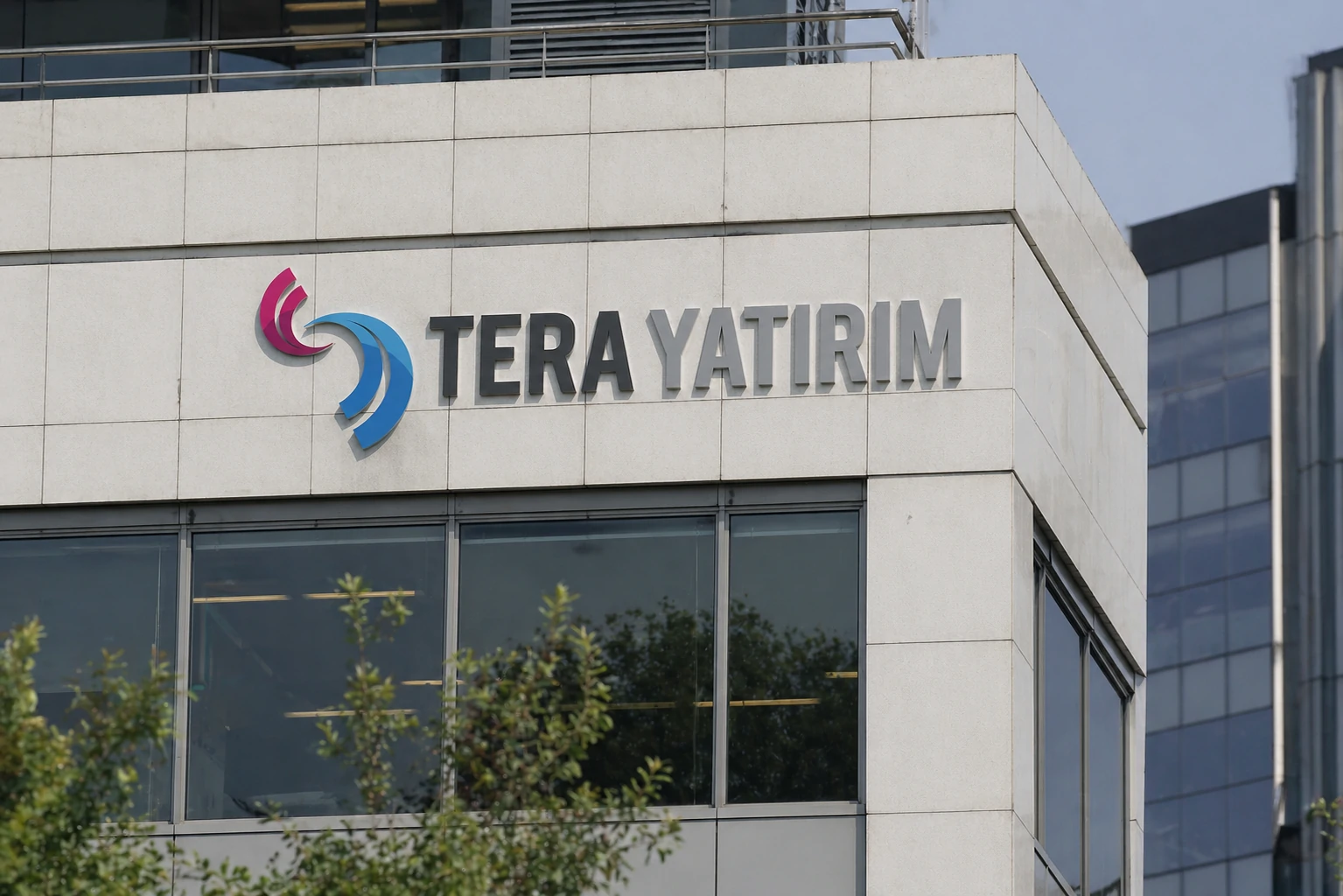Tera Yatırım’daki %40.000 Ralli Neden Tartışılıyor?